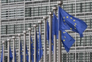 ЄС скасував економічні санкції проти Сирії: подробиці